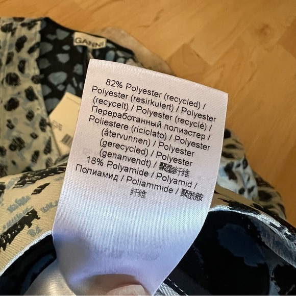 GANNI NWT Jacquard V-Neck Puff Sleeve‎ Blouse in Leopard Print Size 34 XS - Picture 9 of 13